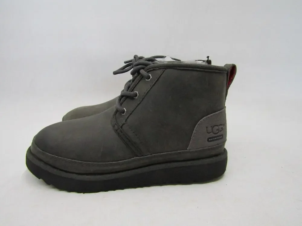 UGG Neumel II Girls Youth Size 2 Charcoal Gray Lace Up Boots